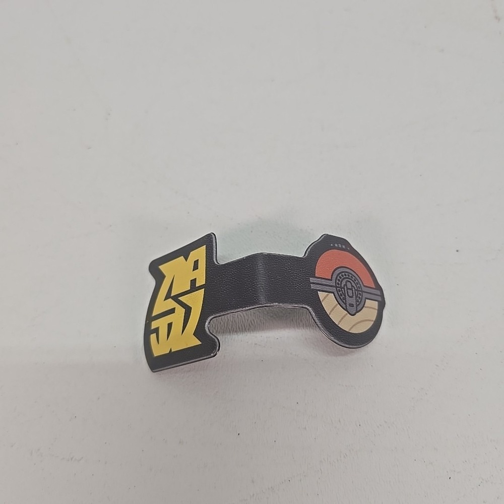 Pokémon Legends Arceus Galaxy Expedition Team and Poké Ball Cable Strap Nintendo